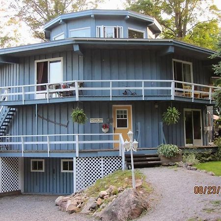 Stouffermill Bed & Breakfast Algonquin Highlands Bagian luar foto